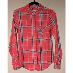 SO Brand Size XS Perfect Shirt Long Sleeve Button Down Relaxed Fit Pink Plaid